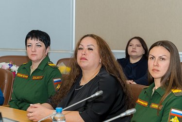 Праздник для защитниц Отечества